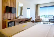 Maril Resort Beach & Spa