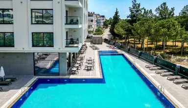Maril Resort Beach & Spa