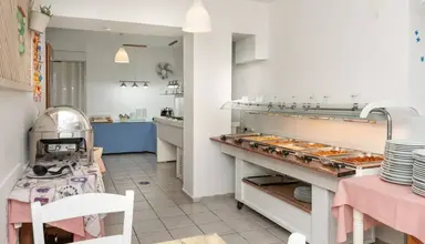 Marilisa Apartments