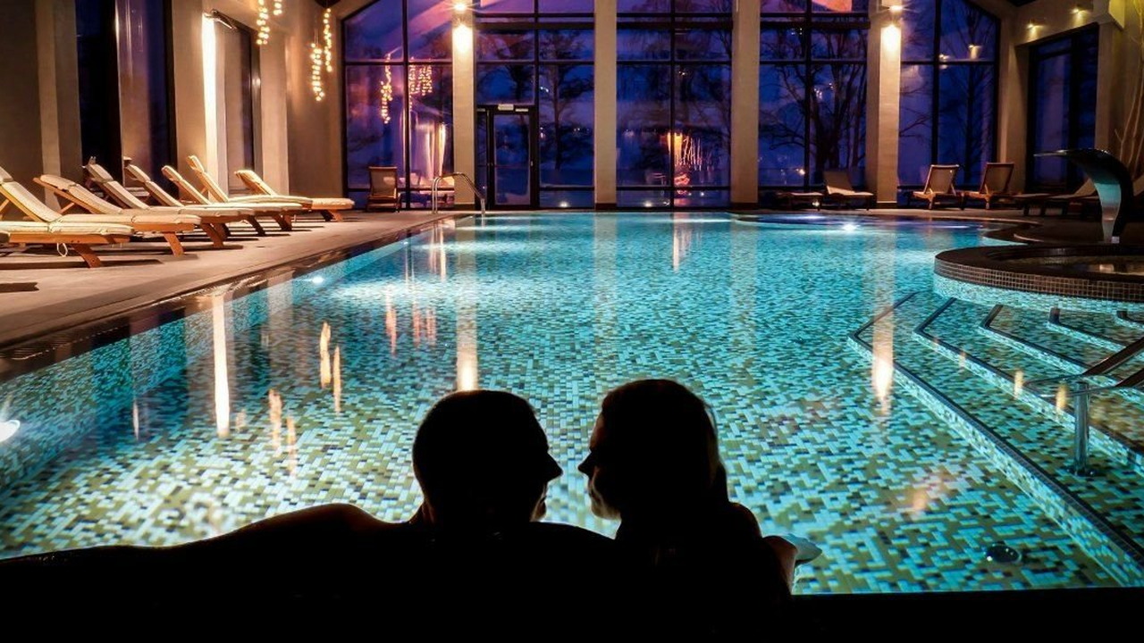 Marina Club