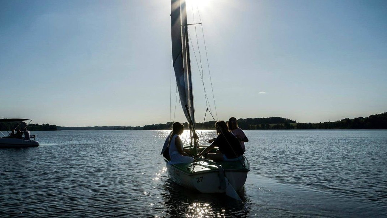 Marina Club