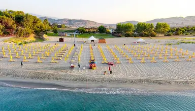 Marina del Marchese Beach Resort