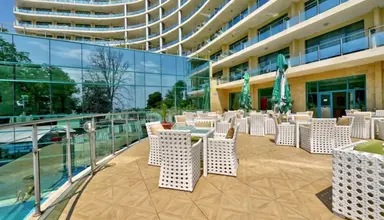 Marina Grand Beach