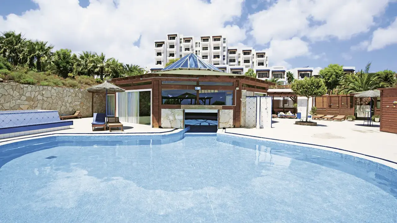 Marina Playa Suites