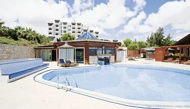 Marina Playa Suites