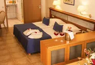 Marina Playa Suites