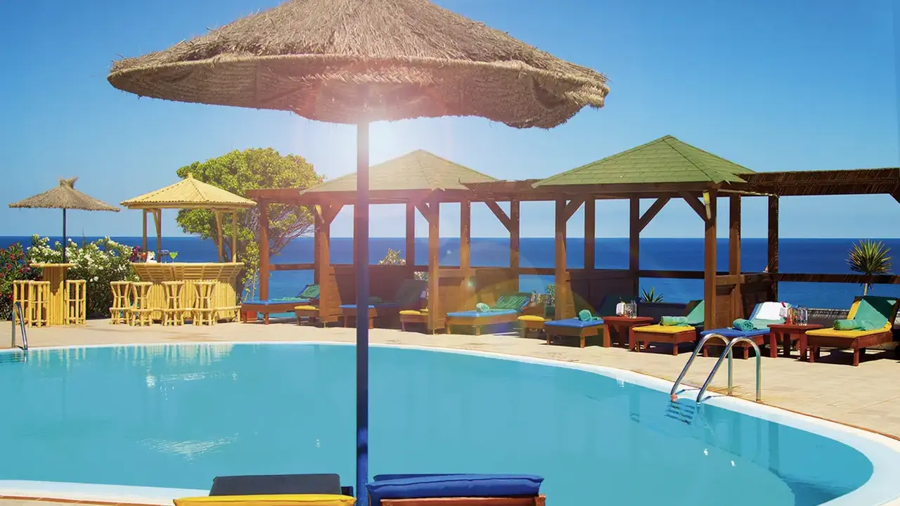 Marina Playa Suites