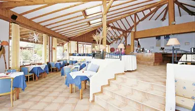 Marina Playa Suites