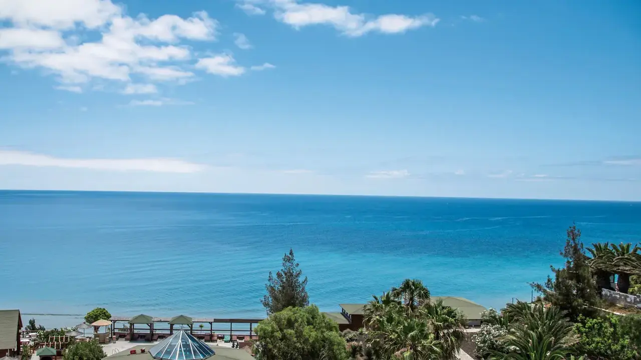 Marina Playa Suites