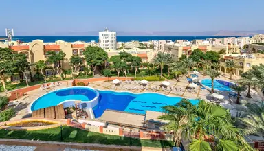 Marina Plaza