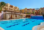 Marina Plaza