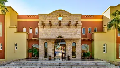 Marina Plaza