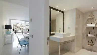 Marina Suites