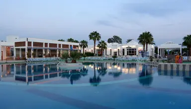 Maritim Jolie Ville Resort & Casino