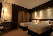 Mark Inn Deira