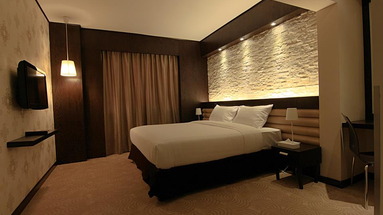 Mark Inn Deira