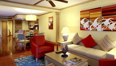 Marriott's Phuket Beach Club