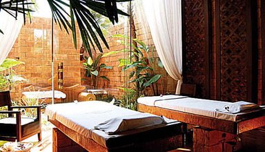 Marriott's Phuket Beach Club