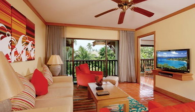 Marriott's Phuket Beach Club