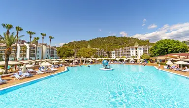 Marvida Palmeras Pascha Holiday Village