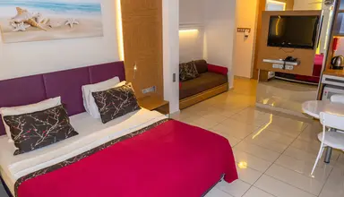 Marvida Palmeras Pascha Holiday Village
