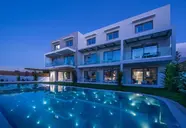 Mary Hotel & Mary Royal Suites
