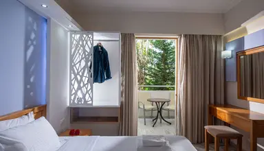 Mary Hotel & Mary Royal Suites