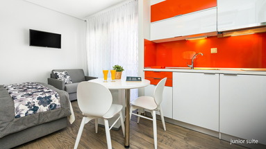 Mary's Residence Suites