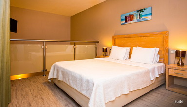 Mary's Residence Suites