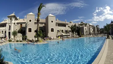 Marylanza Suites & Spa