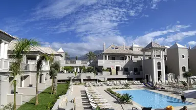 Marylanza Suites & Spa