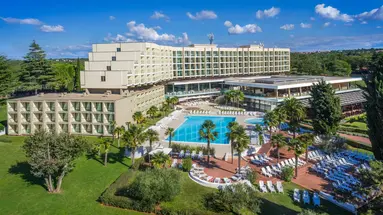 Materada Plava Laguna