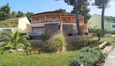 Matilde Beach Resort