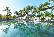 Mauricia Beachcomber Resort & Spa