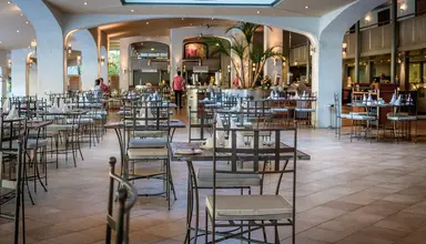Mauricia Beachcomber Resort & Spa