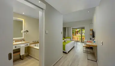 Mauricia Beachcomber Resort & Spa