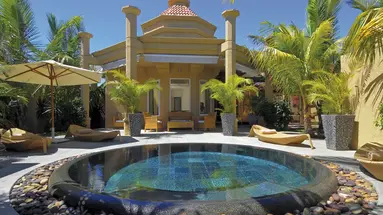 Mauricia Beachcomber Resort & Spa