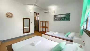 Max (Zanzibar)