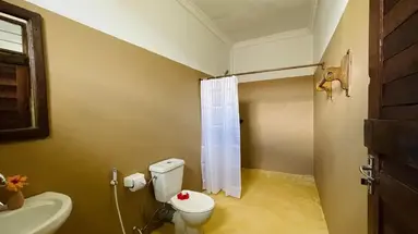 Max (Zanzibar)