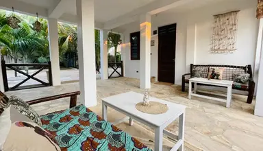 Max (Zanzibar)
