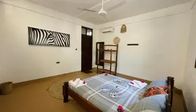 Max (Zanzibar)