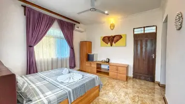 Max (Zanzibar)