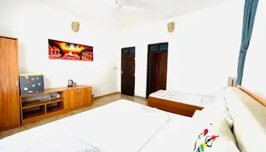 Max (Zanzibar)