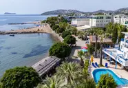 Maxsea Beach