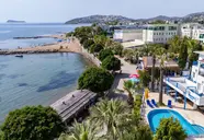 Maxsea Beach