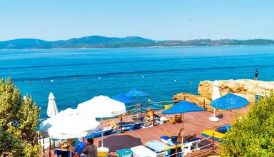 Maya Bistro Beach