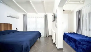 Maya Bistro Beach