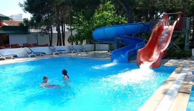 Maya World Golf