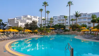 Mayfair Gardens