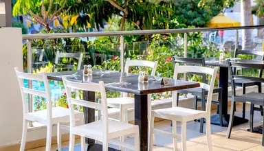 Mayfair Gardens
